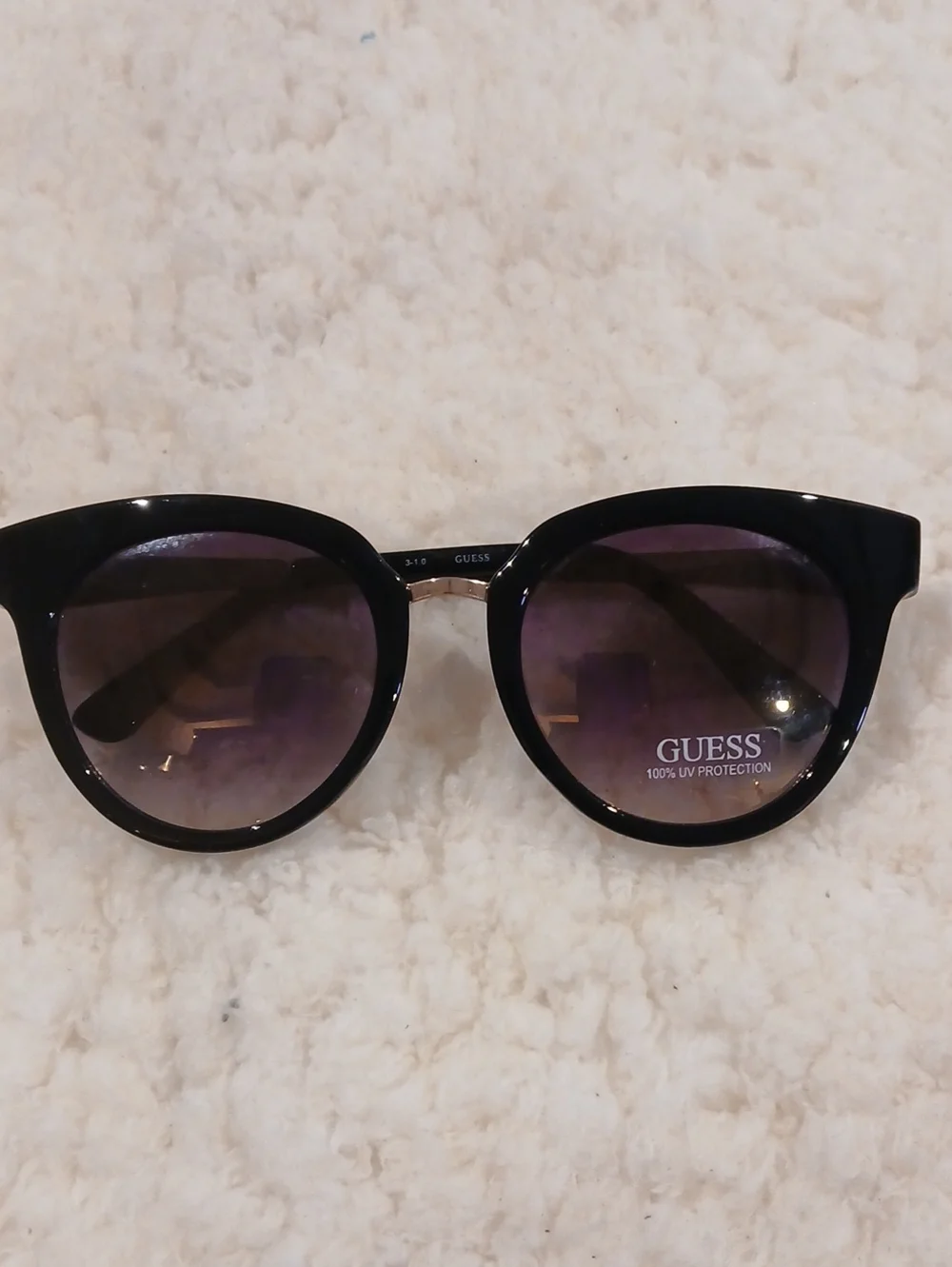 GUESS Women's Black Sunglasses - 100% UV Protection